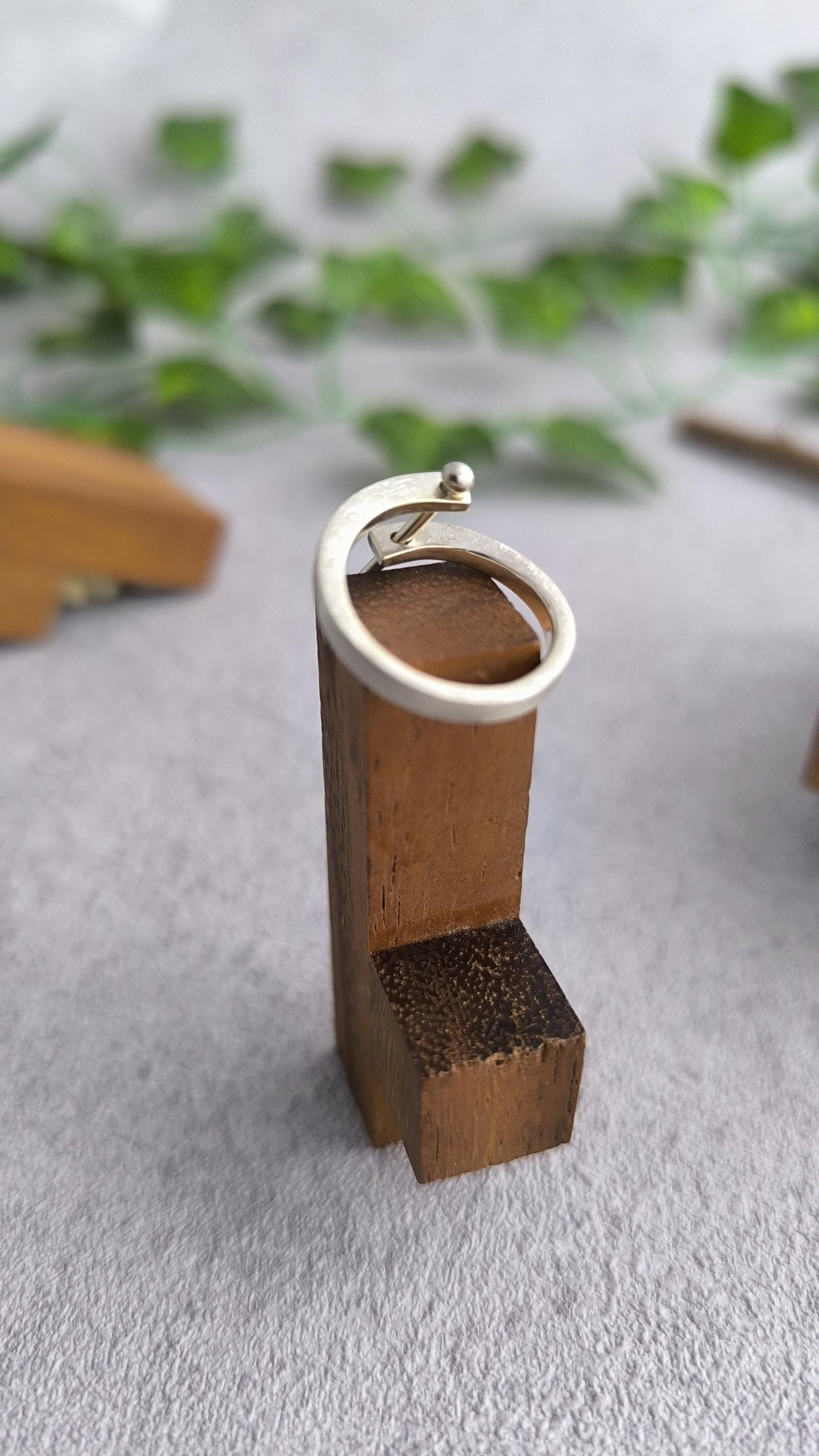 Kinetic Ring - "connection"