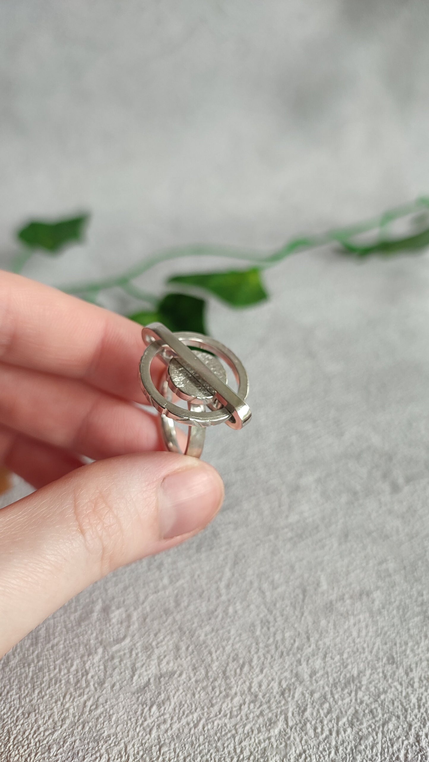 Fidget Ring - "Trapped"