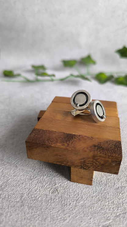 Fidget Cufflinks with black diamonds