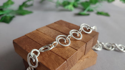 Hammered Silver Chain Bracelett