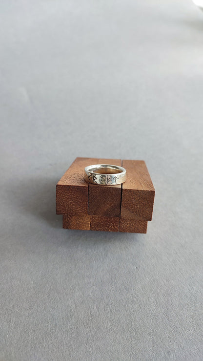 Customizable Rune Ring - elder Futhark - made of Sterling Silver - "Old Magic"