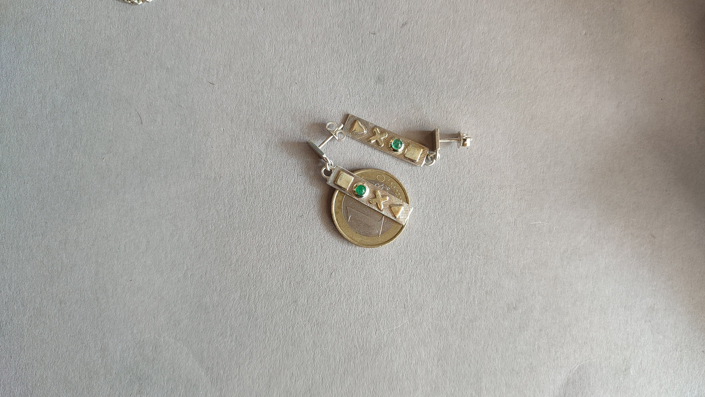 Gamer Earrings with Emerald and 14ct gold - "press continue"