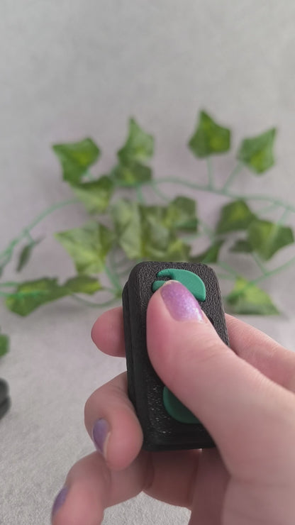 Monstera Fidget Slider